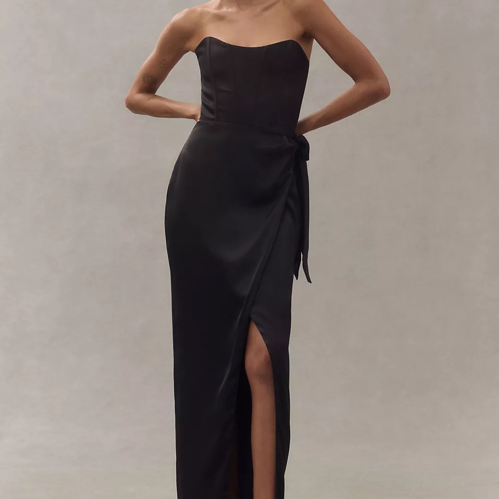 V. Chapman June Corset Front-Slit Gown Black Size 6